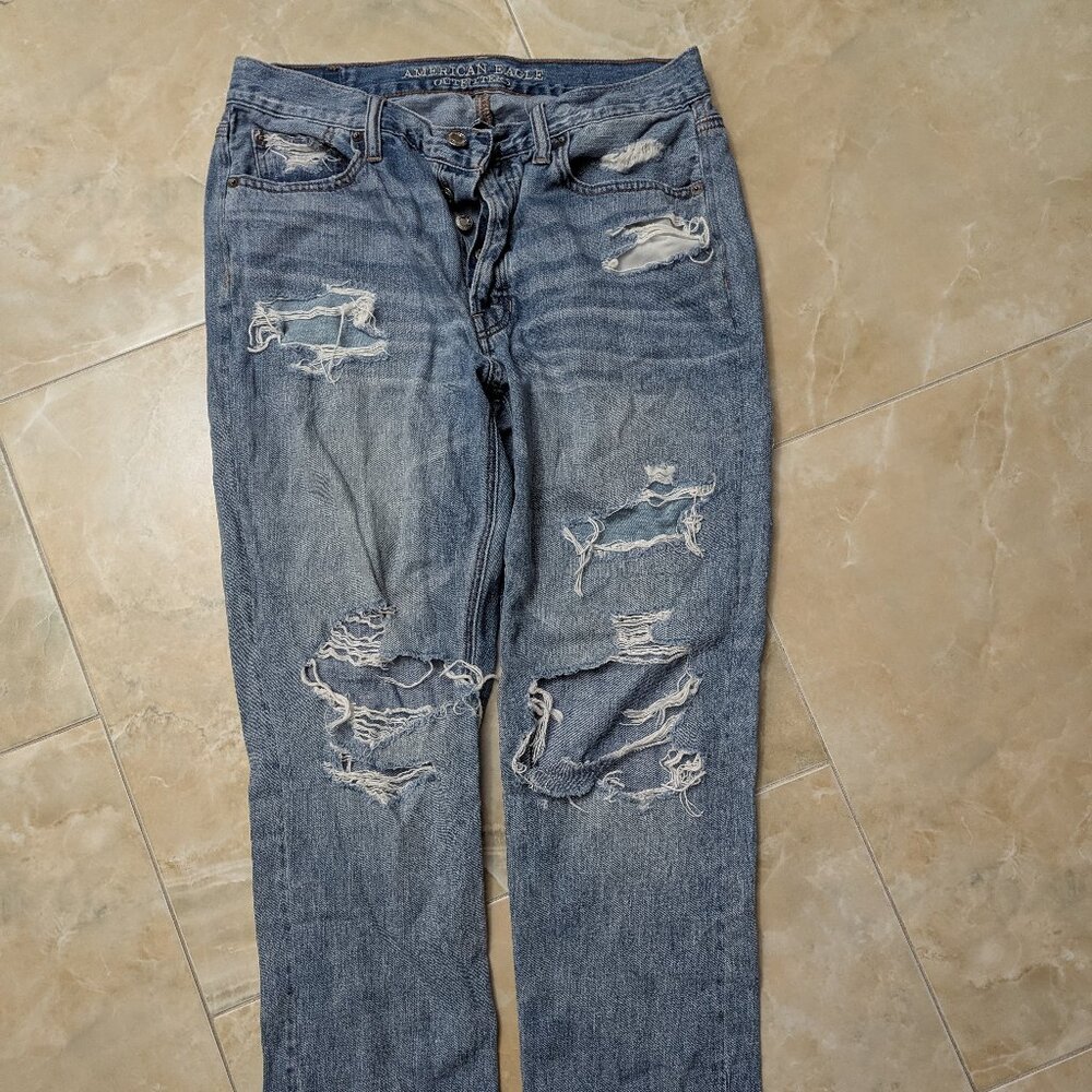 American Eagle Vintage Hi Rise Jeans - Women's 4